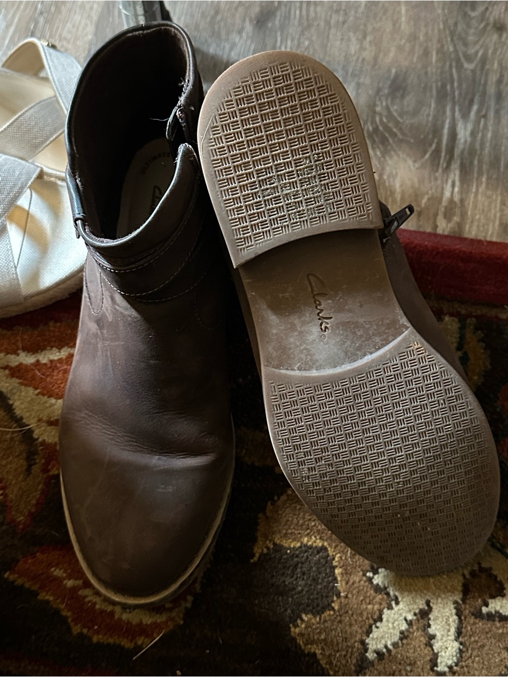 Clarks Women's Brown Leather Ankle Booties